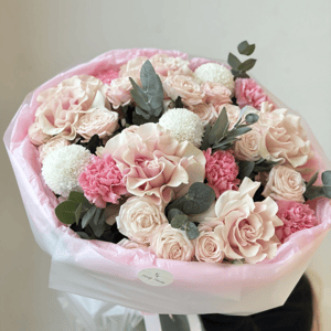 Букет круглый с французскими розами