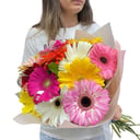 Солнечный букет из гербер