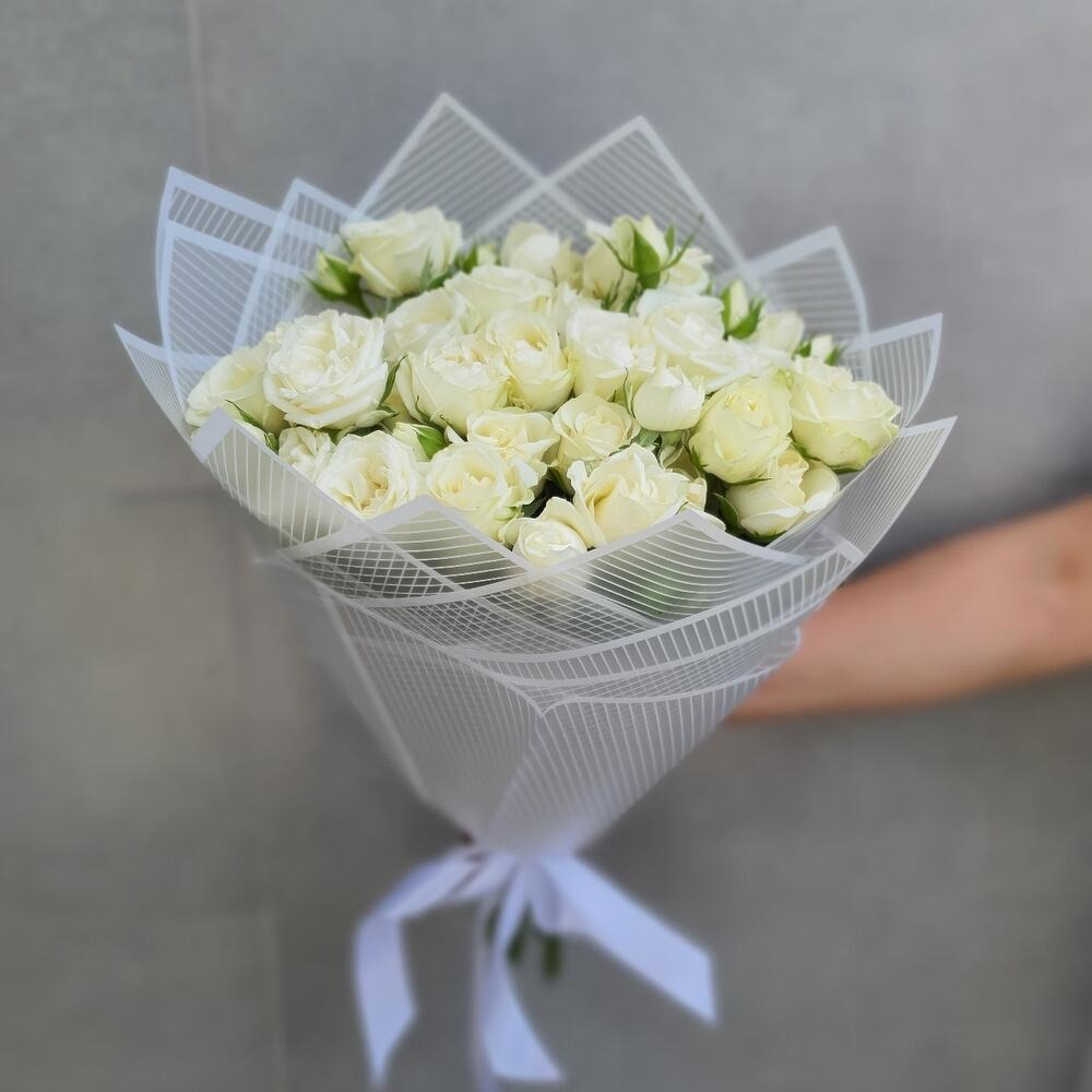 Букет "Белоснежный" из кустовых роз