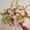 Букет кустовых роз Анжелика