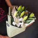 Букет 3 белые лилии