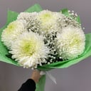 Букет «Облачко» из хризантем и гипсофил