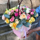 Композиция «Цветочница» из роз