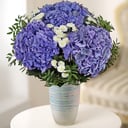 Букет «Небесный лазурит» из хризантем и гортензий