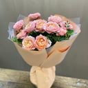 Монобукет из кустовых пионовидных роз