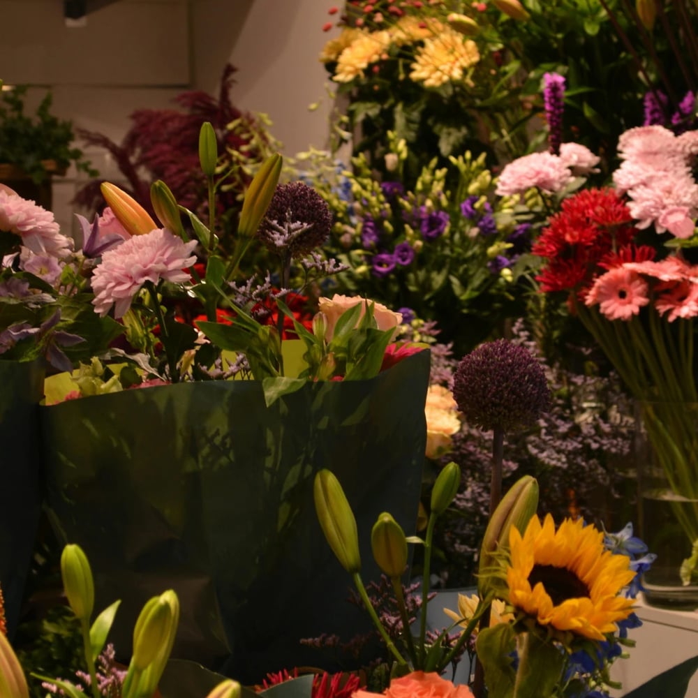 Flower delivery in UAE