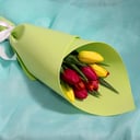 Букет из 9 тюльпанов в ярких тонах