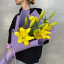 Букет «Яркие моменты» из лилий