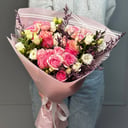 Букет «Нежное воспоминание» из роз и эустом