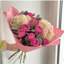 Букет с гортензией