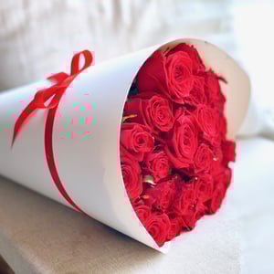 Букет «Red and white» из роз