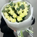 Монобукет из 25 роз и эвкалипта