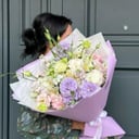 Букет «Монпасье с шикарной эустомой»