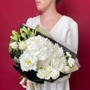 Букет «Для тебя» из роз и эустом