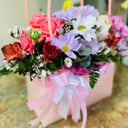 Корзина с цветами «Ласковый миг» из хризантем и альстромерий