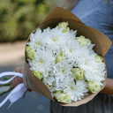 Букет «Рафаэлка» из роз и хризантем