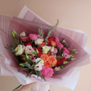 Букет «Краски лета» из роз и эустом