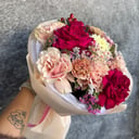 Букет «Моей красавице» из роз и гипсофил