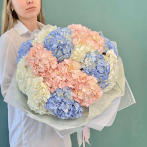 Букет из гортензий 15шт