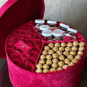 Огромный сладкий подарочный набор