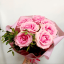 Букет роз с пистацией