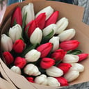 Букет «Лед и пламя» из тюльпанов