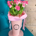 Коробка с цветами «Начало весны» из тюльпанов