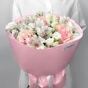 Авторский букет Рига из роз и эустом