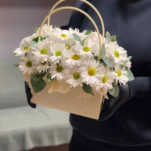 Коробка с цветами «"Радость лета"» из хризантем