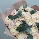 Букет «Ранункулюс 27» из экзотических цветов