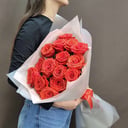 Букет из 15 роз "Страстный поцелуй"