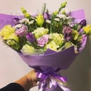 Букет «Лесная фея» из эустом и роз