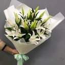 Букет «Вуаль» из лилий