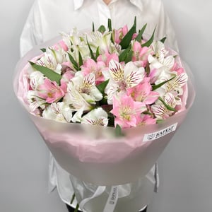 Цветочный монобукет Вестник лета