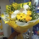 Букет «Солнечный день» из роз и эустом