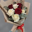 Букет 3 красные розы, 4 белые розы
