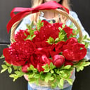 Корзина из пион Взрывная страсть