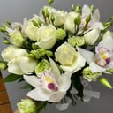 Букет «Хрустальный» из роз и эустом