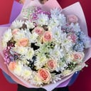 Букет «Микс цветов 5» из роз и хризантем