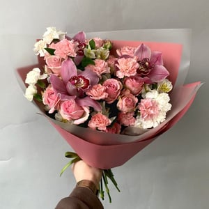 Нежный розовый букет