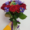 Букет с ирисами