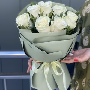 Букет Белоснежка из белых роз