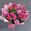 Букет из роз и альстромерий