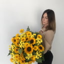 Букет «Лето» из подсолнухов и хризантем