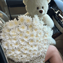 Подарочный набор «Хризантемы и плюшевый мишка»