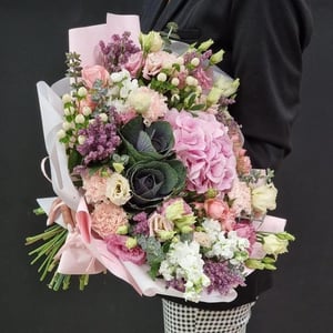 Букет «воспоминание» из эустом и роз