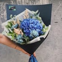 БУКЕТ "СИРЕНЕВЫЙ ТУМАН" из гвоздик и гортензий