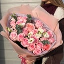 Букет «Эквадорские розы с эустомой»