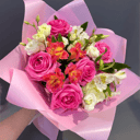 Букет Амелия из роз и эустом