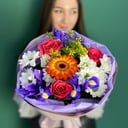 Букет «Яркий Микс» из ирисов и роз